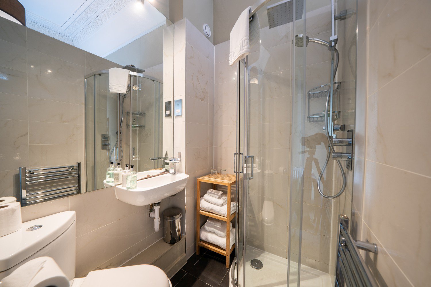 City Double Bathroom Room 4