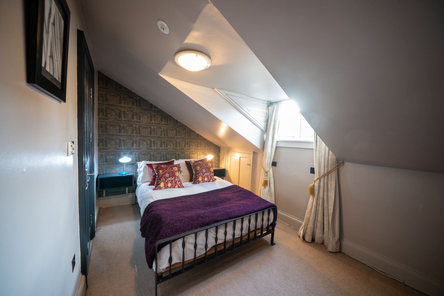 Small Double Room 7